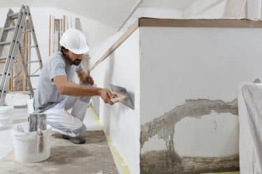 Sausklaar stucwerk Sausklaar stucwerk: Strakke en egale afwerking voor een naadloze schilderklaar oppervlak. Stukadoor.